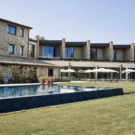 Borgo Lanciano Hotel Castelraimondo Exterior photo