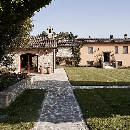 Borgo Lanciano Hotel Castelraimondo Exterior photo