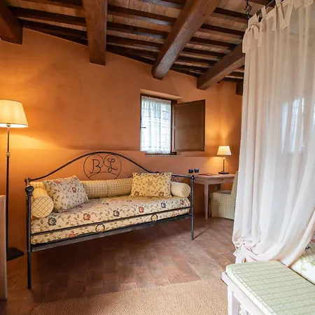 Borgo Lanciano Hotel Castelraimondo Exterior photo