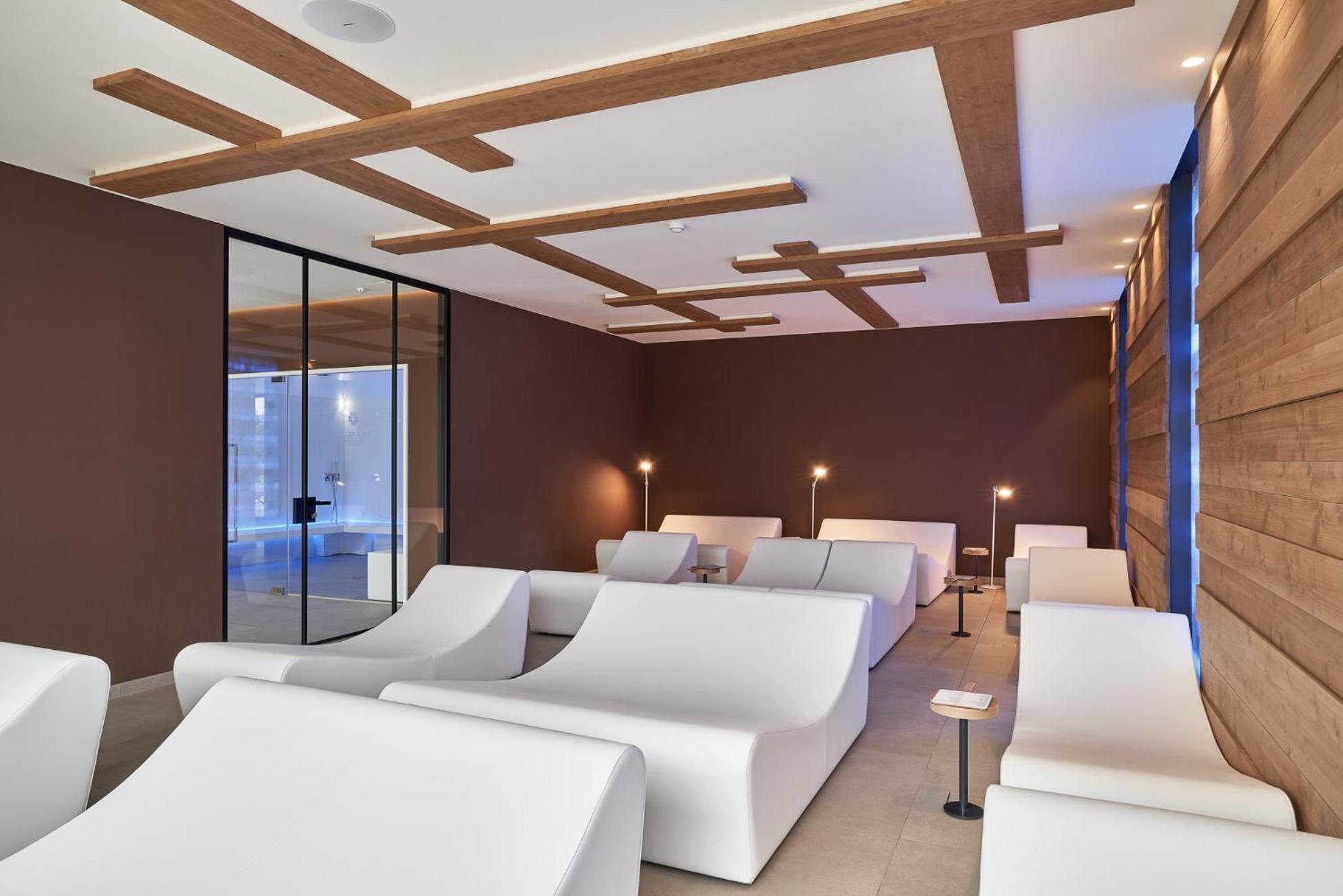 Borgo Lanciano 4* Castelraimondo