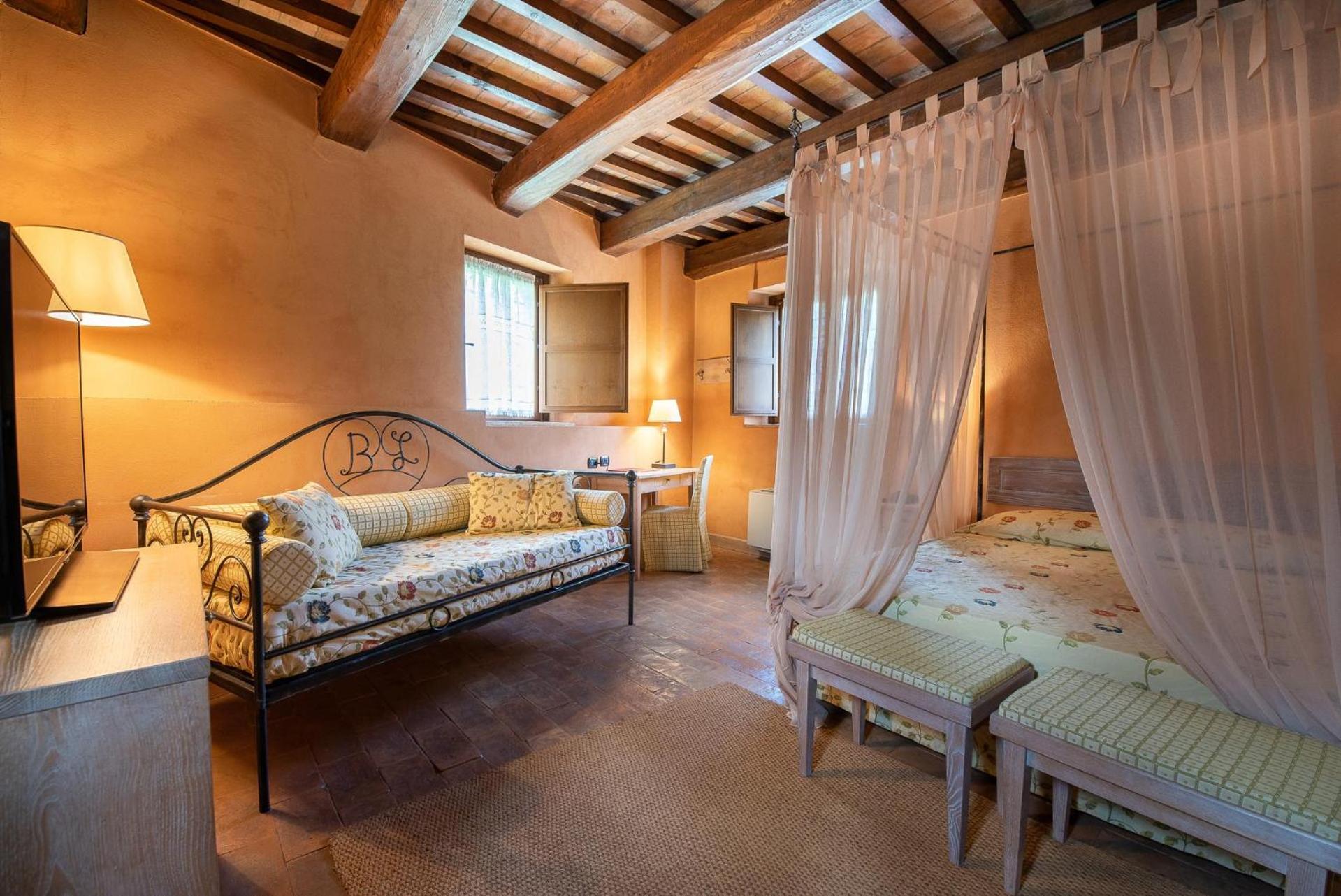 Borgo Lanciano Hotel Castelraimondo